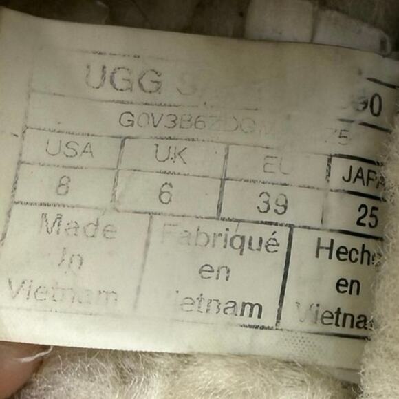 UGG Dalla Metal Graphic Slipper - Picture 7 of 7